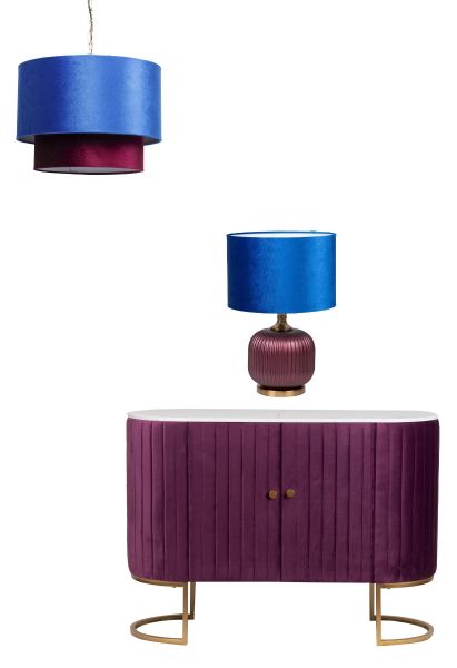 Angolo Eleganza Purple & Blue: Comò, lampadario e lampada di Garpe