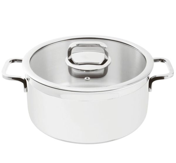 Round casserole with 2 handles and lid colour white painted