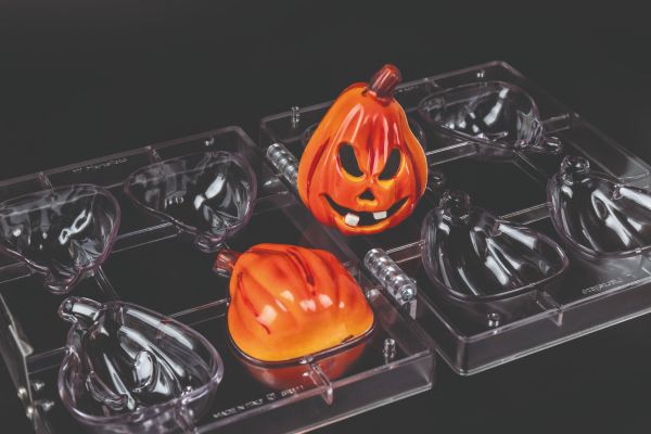 2 Molds with hooks for Halloween Bob pumpkin chocolate pralines by Martellato Professional