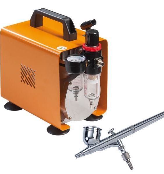 Compressor complete with double action airbrush by Martellato Professional