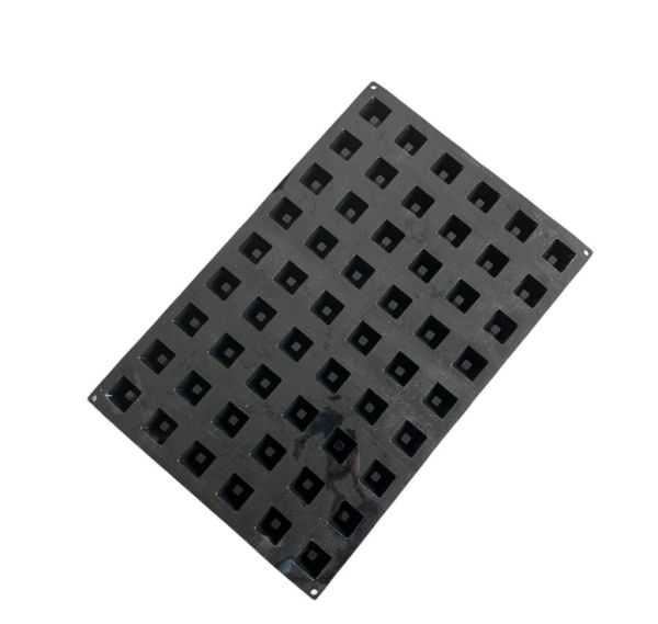 Moule mini pyramide en silicone Pavoflex 600 x 400 mm - 54 impressions 36 x 36 x h 22 mm-vol.13 ml